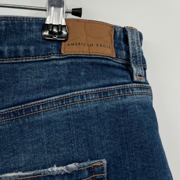 American Eagle Strigid Mom Jeans Deep Sea Blue Distressed Raw Hem 18 Short - Picture 8 of 11